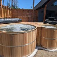 double-round-hottub